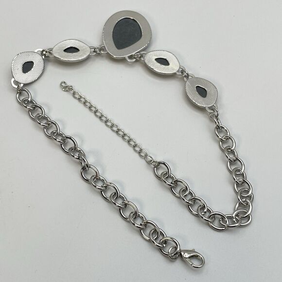 Silver Tone White Glass Rhinestone Halo Pendant Bib Statement Boho Necklace - Picture 6 of 7